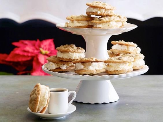 christmas cake stand with santas cookies 